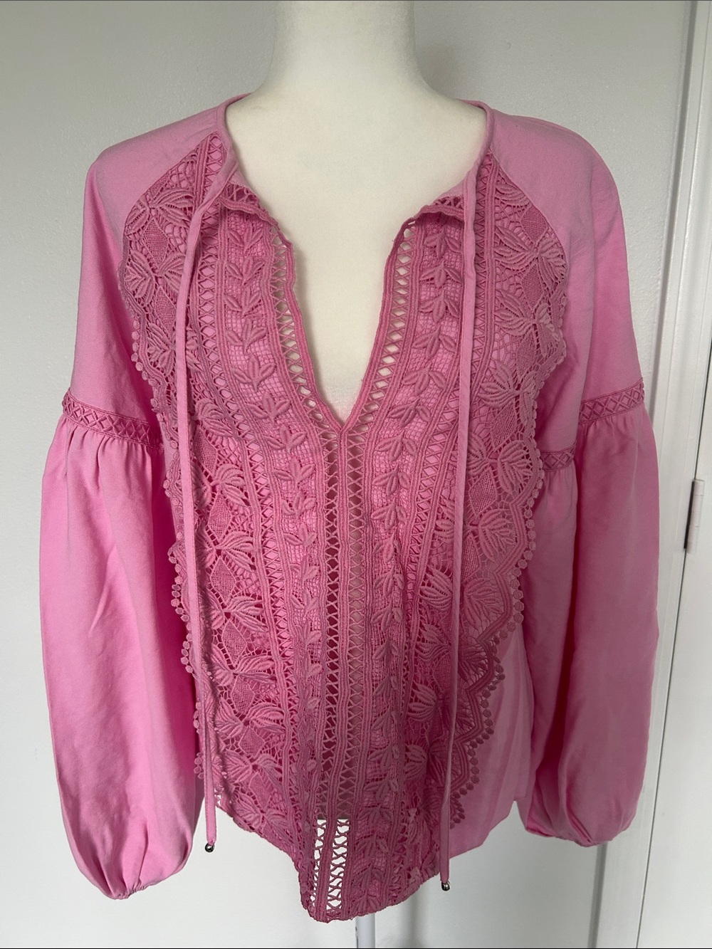 Amarante Boho  Tie-Neck Blouse in Pink

# 0351